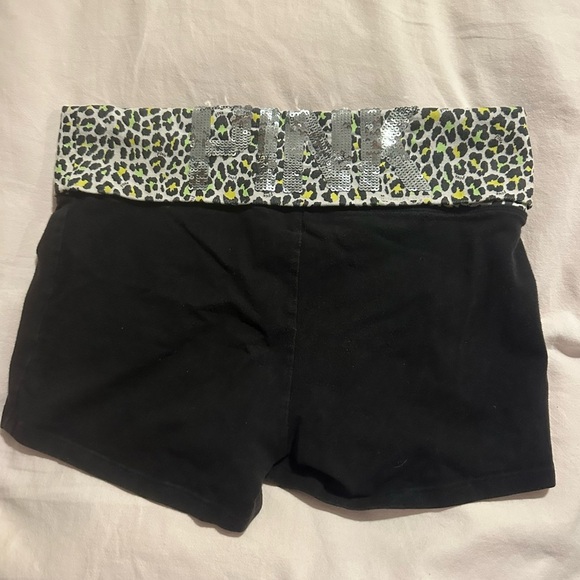Y2K PINK Victoria Secret YOGA SHORTIE SHORTS - Picture 1 of 3